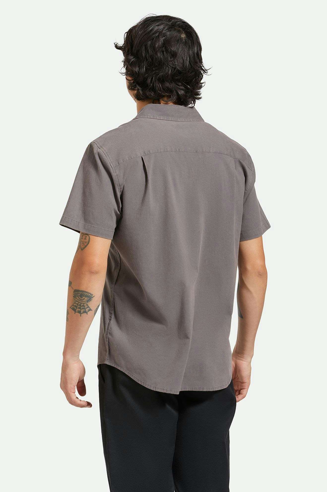 
       Back Fit Image | Charter Sol Wash S/S Woven Shirt - Charcoal Sol Wash
     