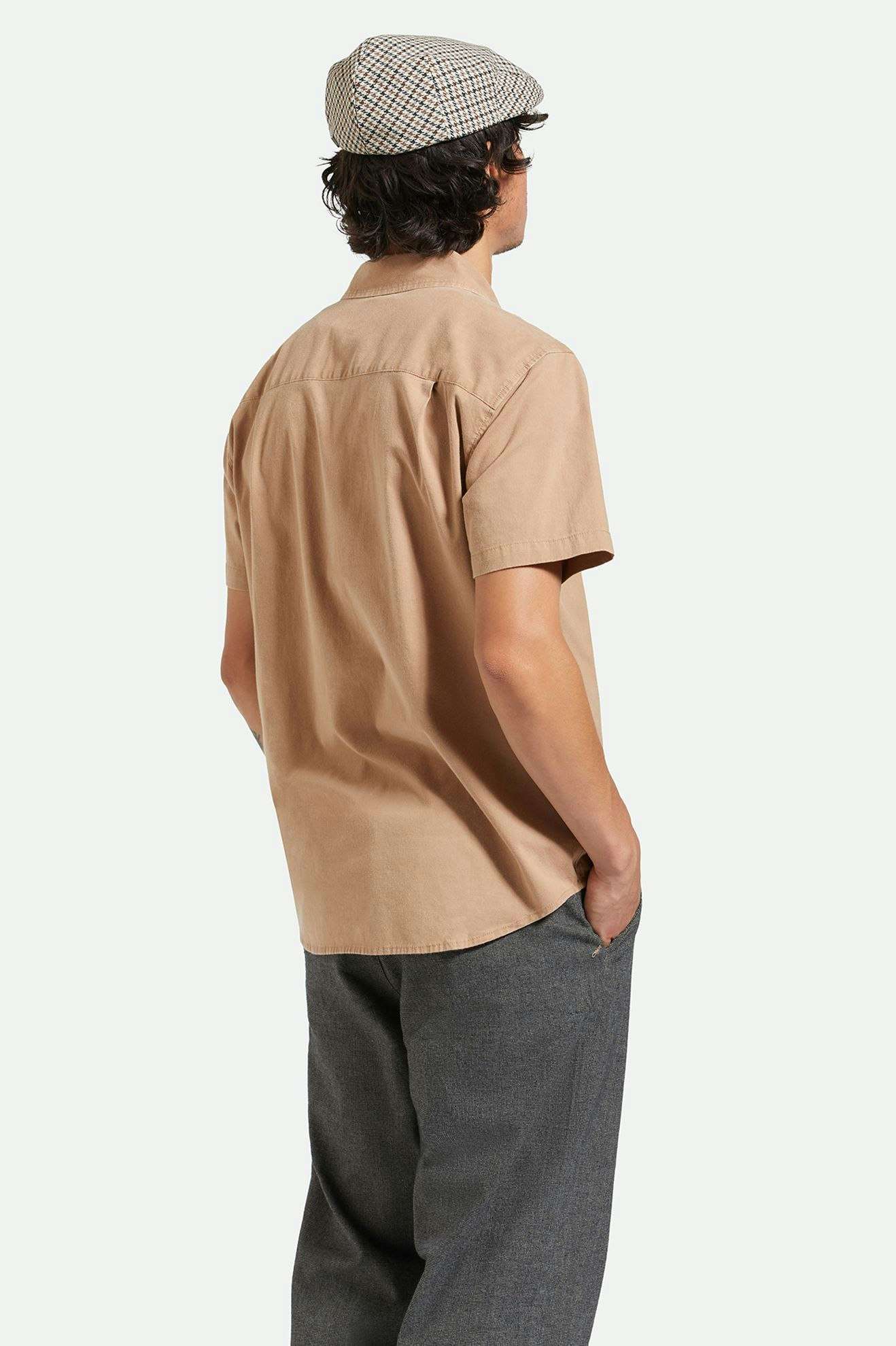 
       Back Fit Image | Charter Sol Wash S/S Woven Shirt - Burro Brown Sol Wash
     