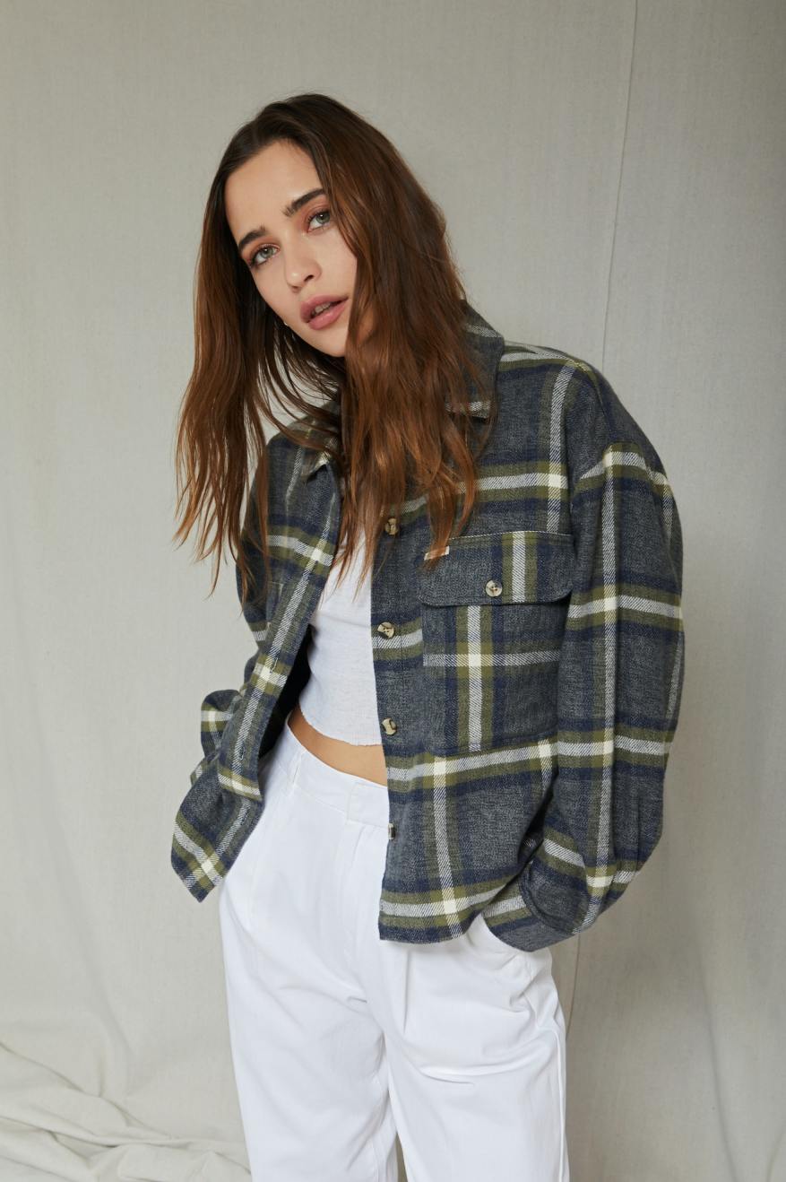 
       Brixton Bowery Women&#39;s L/S Flannel - Washed Navy
     