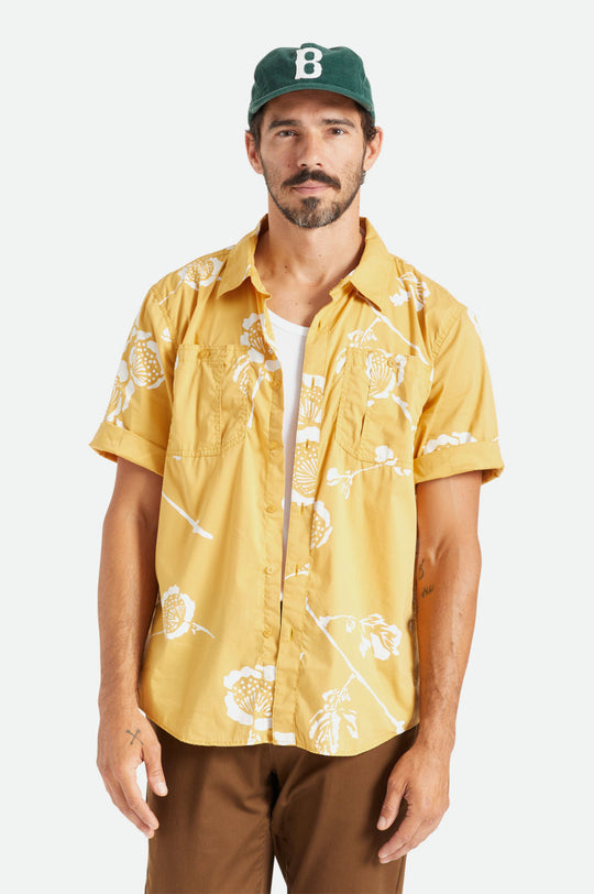 
       Brixton Charter Utility S/S Woven Shirt - Bright Gold/Off White
     